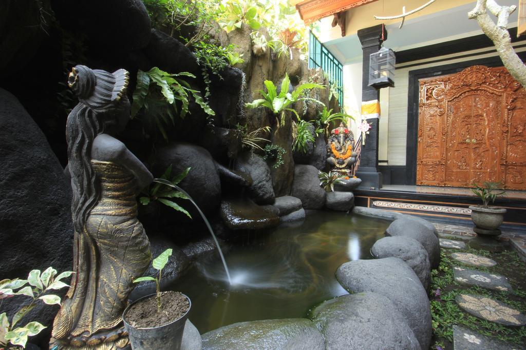 Baba Homestay Ubud Esterno foto